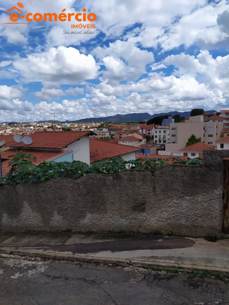 Lote no Cruzeiro do Sul