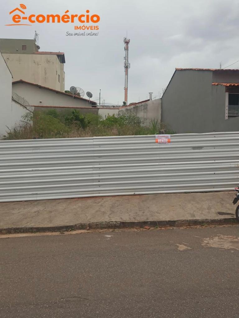 Lote no Monte Líbano, em Lavras-MG