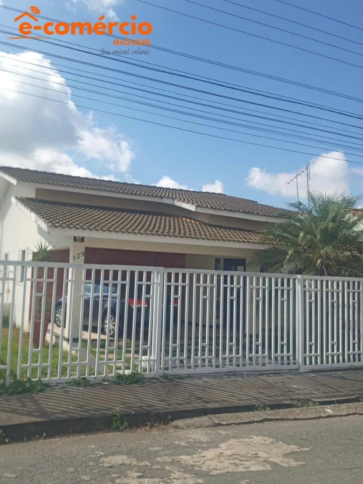 Casa a venda no Monte Líbano em Lavras